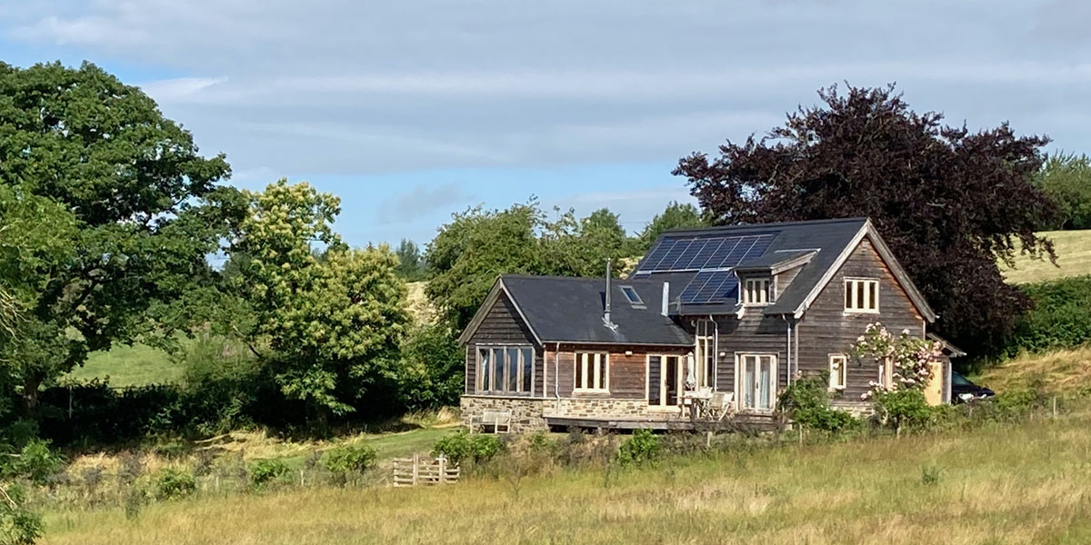 Presteigne, Welsh Marches, off grid cottage, sleeps 6